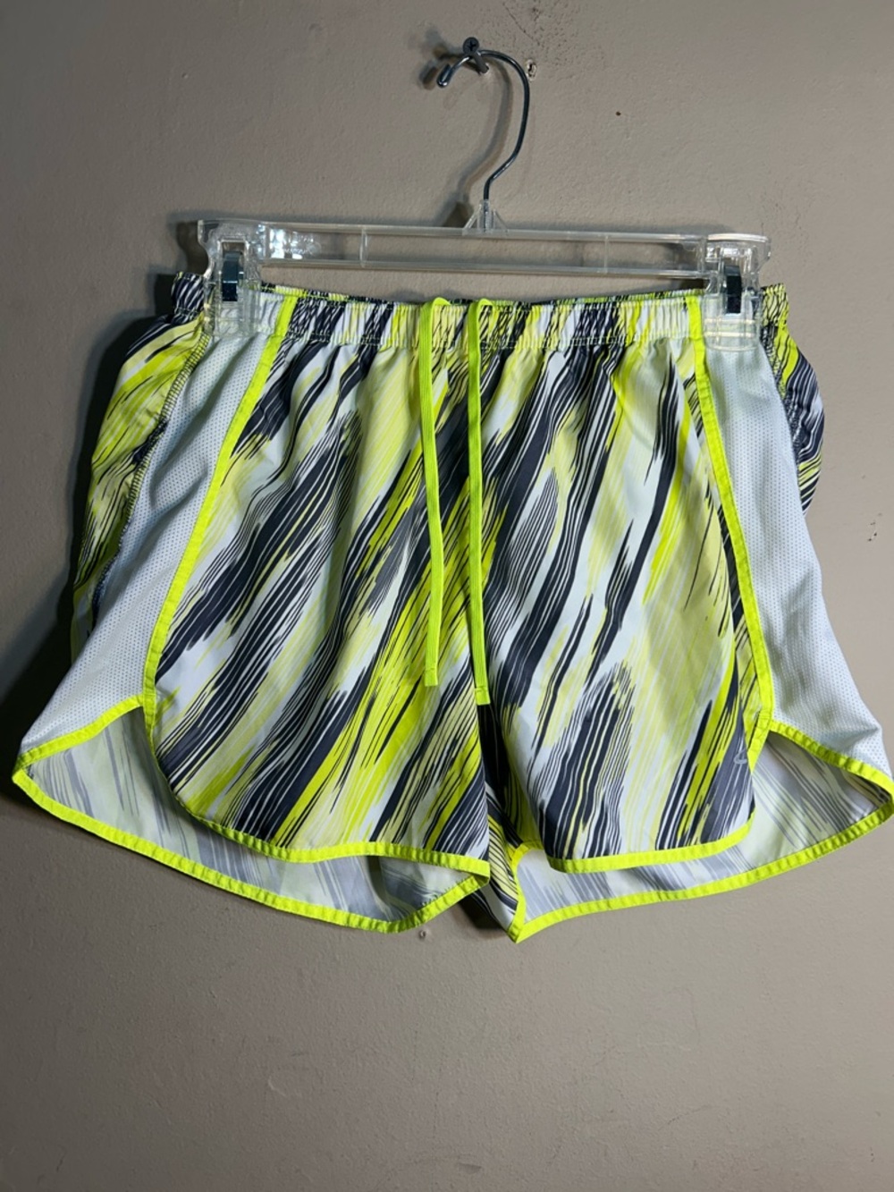 Champion Neon Yellow & Gray Striped Athletic Shorts Size Small Women’s